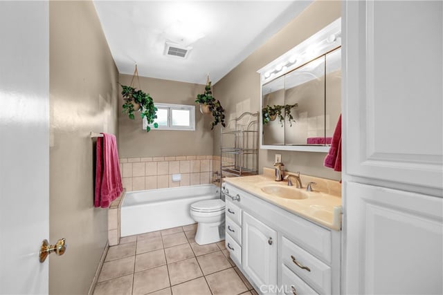 5906 Colbath, Valley Glen, CA 91401 — photo 17 of 25