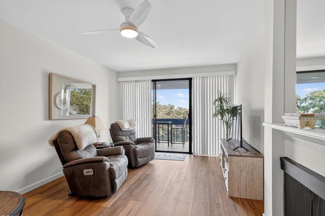 350 Paseo De Playa 206, Ventura, CA 93001 — photo 3 of 33