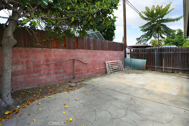 6449 Lemon Avenue, Long Beach, CA 90805 — photo 31 of 39