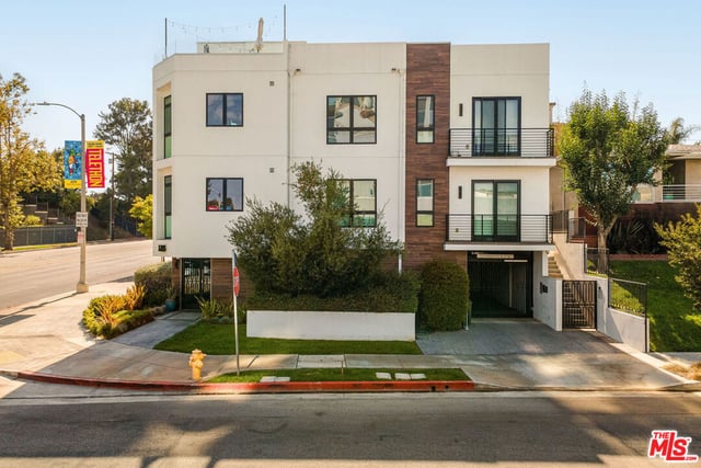 1333 Beverly Green Drive 301, Los Angeles, CA 90035 — photo 34 of 35