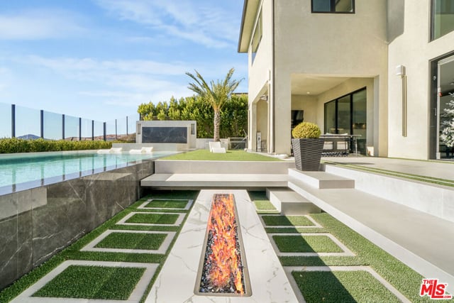 20306 W Willoughby Lane, Porter Ranch, CA 91326 — photo 23 of 40