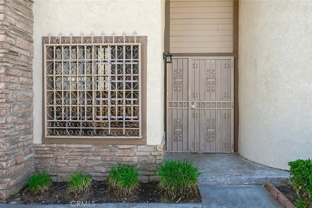2555 Angelus Ave, Rosemead, CA 91770 — photo 4 of 45