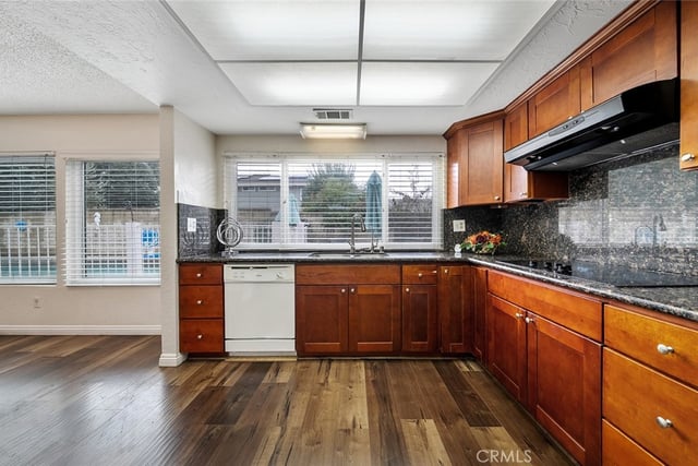 23850 Via Jacara, Valencia, CA 91355 — photo 11 of 44