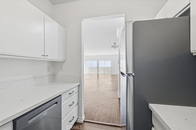 11822 Goshen Avenue 303, Los Angeles, CA 90049 — photo 9 of 22