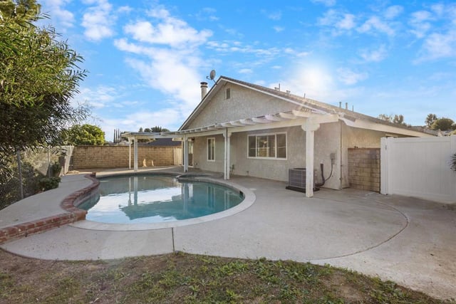 22945 Magnolia Glen Drive, Valencia, CA 91354 — photo 5 of 33