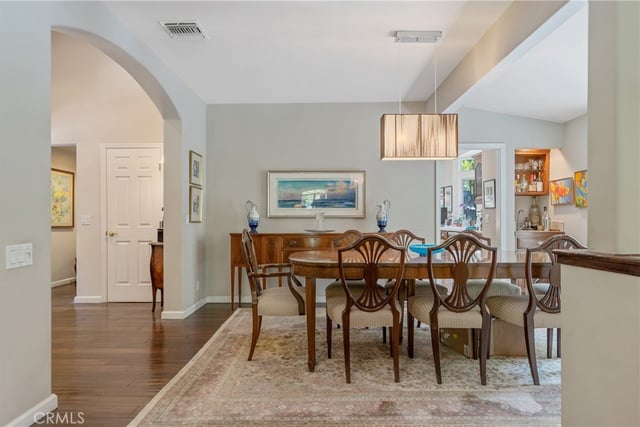 3818 Hayvenhurst Avenue, Encino, CA 91436 — photo 11 of 33