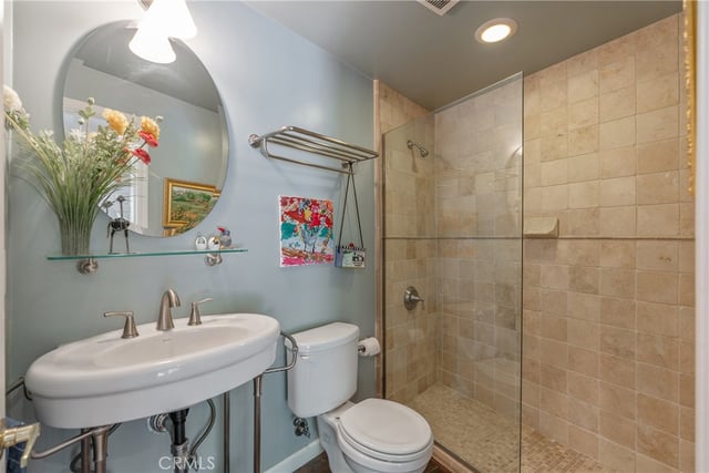 3818 Hayvenhurst Avenue, Encino, CA 91436 — photo 26 of 33