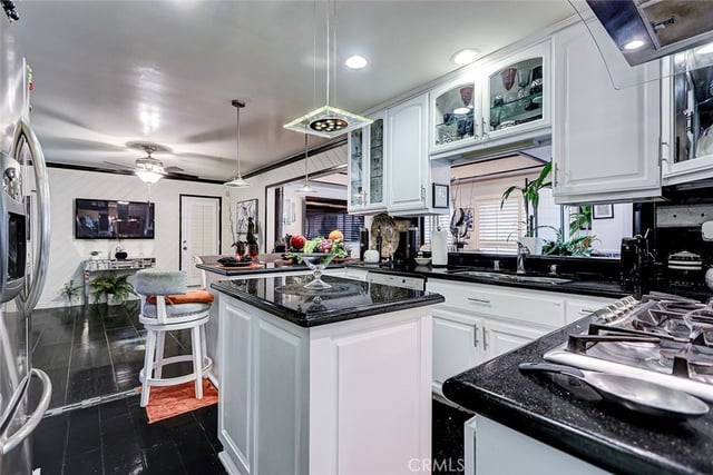 20222 Belshaw Avenue, Carson, CA 90746 — photo 11 of 46