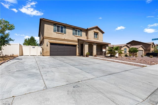 38113 Versailles, Palmdale, CA 93552 — photo 2 of 38