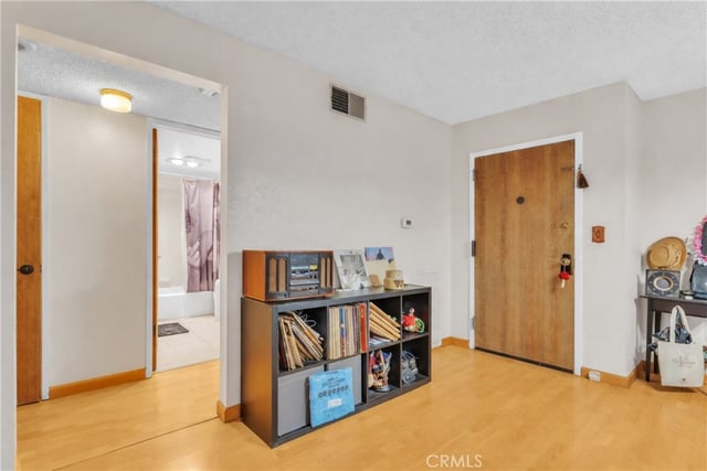 445 Ivy 204, Glendale, CA 91204 — photo 8 of 21
