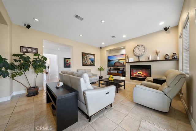 5040 E Avenue T8, Palmdale, CA 93552 — photo 14 of 67
