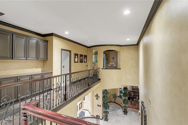 29345 Hacienda Ranch Court, Valencia, CA 91354 — photo 23 of 43