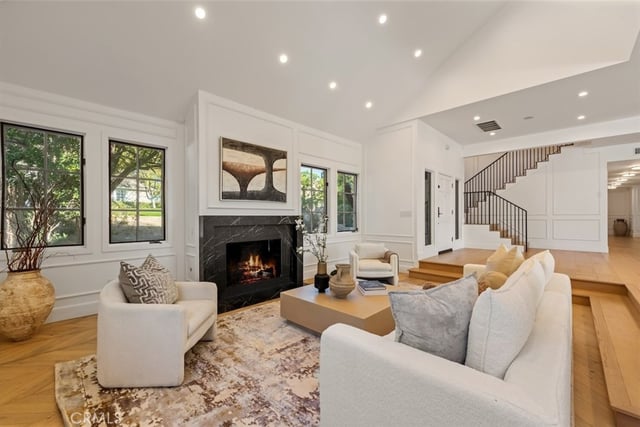 4017 Nogales, Tarzana, CA 91356 — photo 14 of 60
