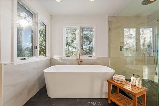 4017 Nogales, Tarzana, CA 91356 — photo 39 of 60