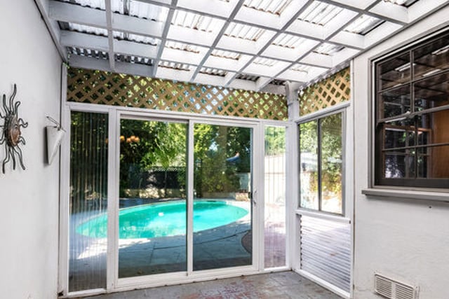 10435 Whipple Street, Toluca Lake, CA 91602 — photo 18 of 30