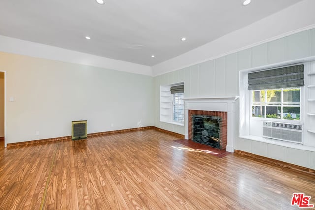 10435 Whipple Street, Toluca Lake, CA 91602 — photo 6 of 30