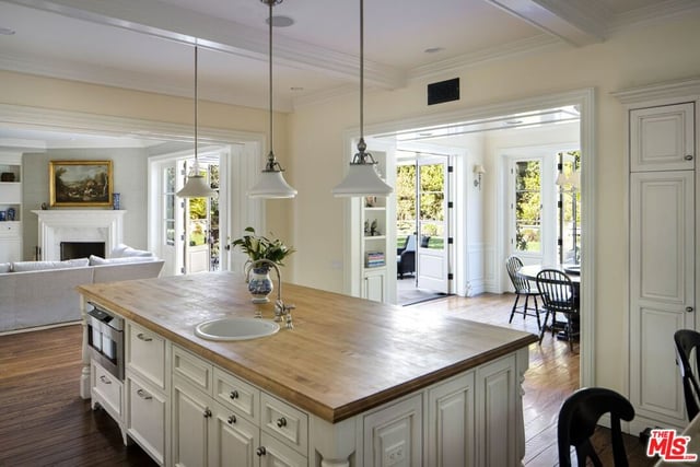 1667 Amalfi Drive, Pacific Palisades, CA 90272 — photo 15 of 42