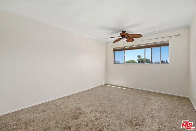 625 N Flores Street 304, West Hollywood, CA 90048 — photo 14 of 21