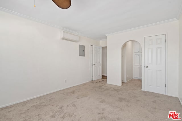 625 N Flores Street 304, West Hollywood, CA 90048 — photo 16 of 21
