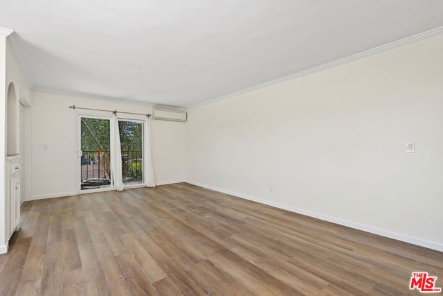 625 N Flores Street 304, West Hollywood, CA 90048 — photo 7 of 21