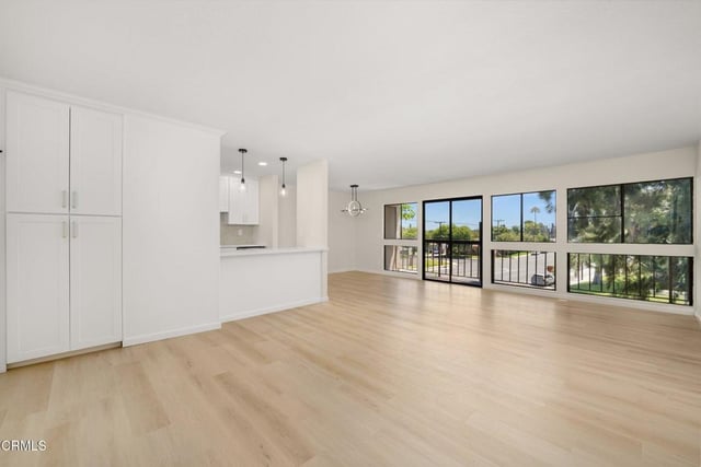 5300 E Atherton Street 2F, Long Beach, CA 90815 — photo 3 of 18