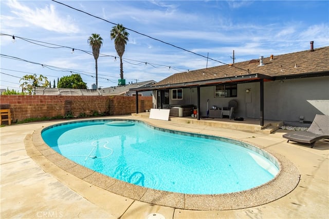 7702 De Soto, Canoga Park, CA 91304 — photo 33 of 41