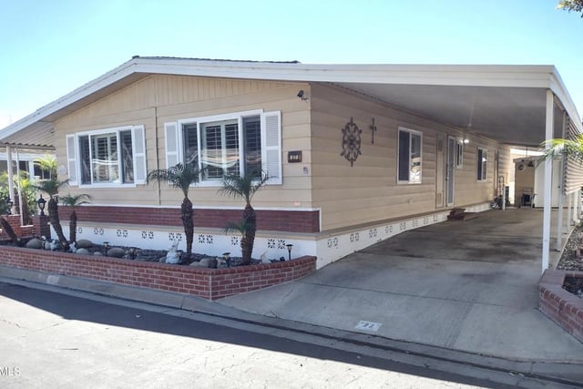 27 Tahquitz Drive 226, Camarillo, CA 93012 — photo 37 of 56