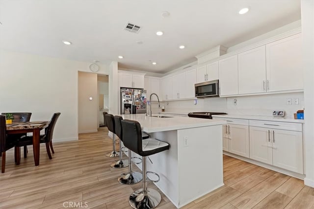 20911 Jennings Way, Newhall, CA 91321 — photo 12 of 50