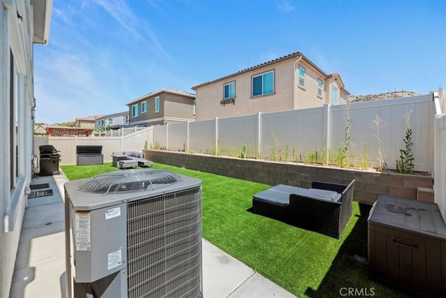 20911 Jennings Way, Newhall, CA 91321 — photo 43 of 50