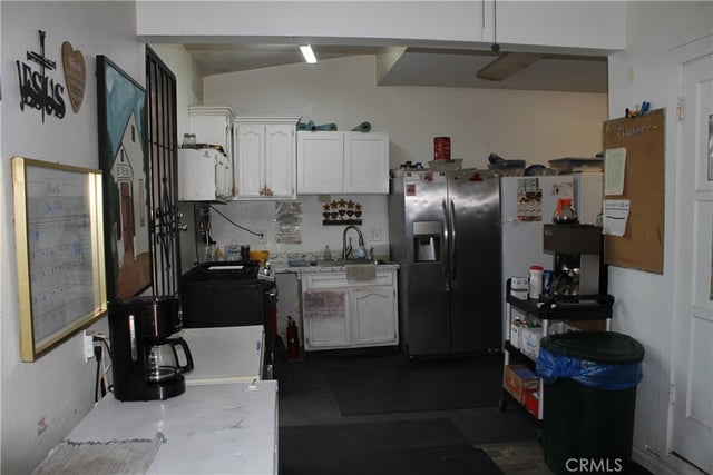 6035 Mesa, Los Angeles, CA 90042 — photo 12 of 22