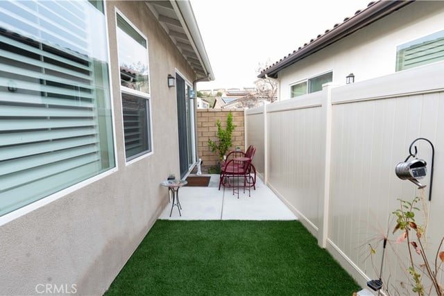 20544 Galloway, Canyon Country, CA 91350 — photo 29 of 40
