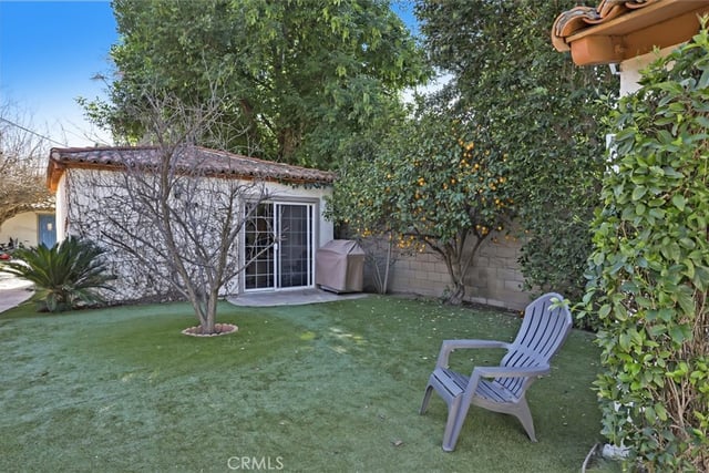 23130 Oxnard Street, Woodland Hills, CA 91367 — photo 38 of 39