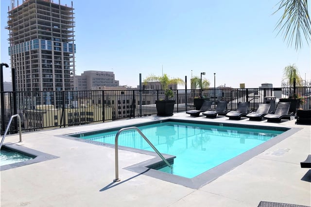 312 W 5th Street 1205, Los Angeles, CA 90013 — photo 3 of 6