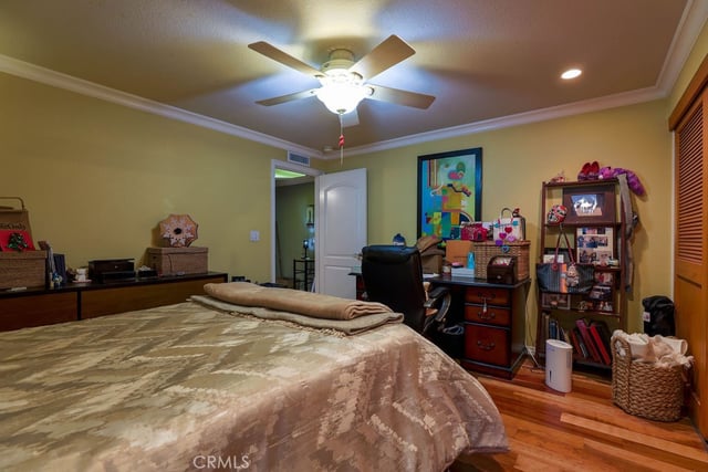 5103 Marina Pacifica Drive South Key# 20, Long Beach, CA 90803 — photo 4 of 32
