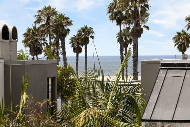 2960 Neilson Way 301, Santa Monica, CA 90405 — photo 2 of 42