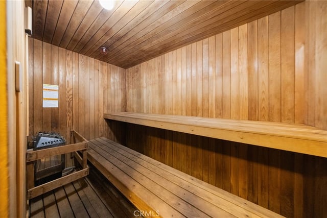 2960 Neilson Way 301, Santa Monica, CA 90405 — photo 34 of 42
