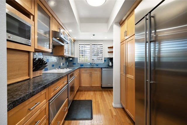 2960 Neilson Way 301, Santa Monica, CA 90405 — photo 9 of 42