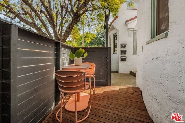 5848 1/2 Willoughby Avenue, Los Angeles, CA 90038 — photo 13 of 13