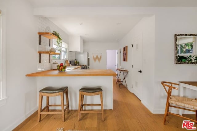 5848 1/2 Willoughby Avenue, Los Angeles, CA 90038 — photo 4 of 13