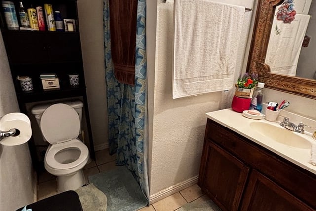 2032 W 77th St, Los Angeles, CA 90047 — photo 11 of 19