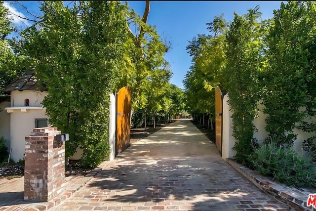 4750 Encino Avenue, Encino, CA 91316 — photo 4 of 67