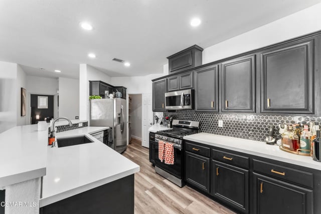28046 Serra Lane, Valencia, CA 91355 — photo 7 of 34