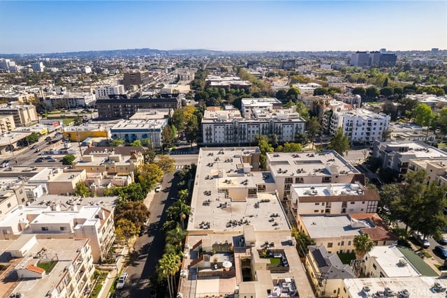 141 S Clark Drive 326, West Hollywood, CA 90048 — photo 38 of 40
