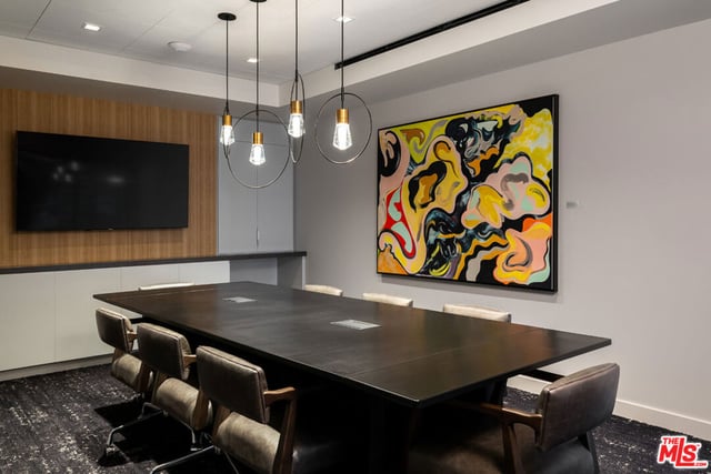 400 S Broadway 1001, Los Angeles, CA 90013 — photo 18 of 40