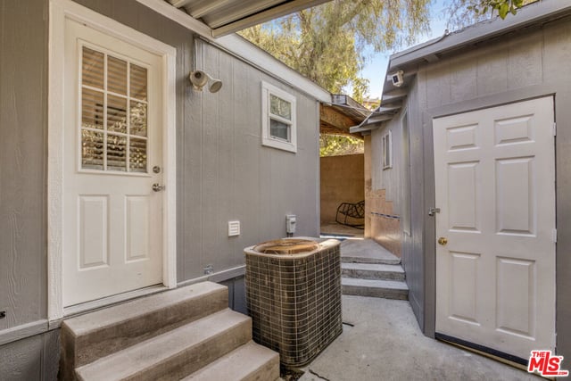 4201 Topanga Canyon Boulevard 136, Woodland Hills, CA 91364 — photo 19 of 31