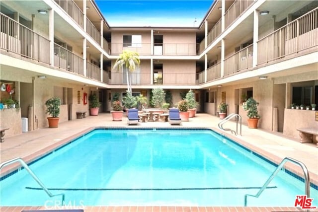 2501 W Redondo Beach Boulevard 324, Gardena, CA 90249 — photo 8 of 12