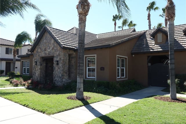 28382 Mirabelle, Saugus, CA 91350 — photo 45 of 57