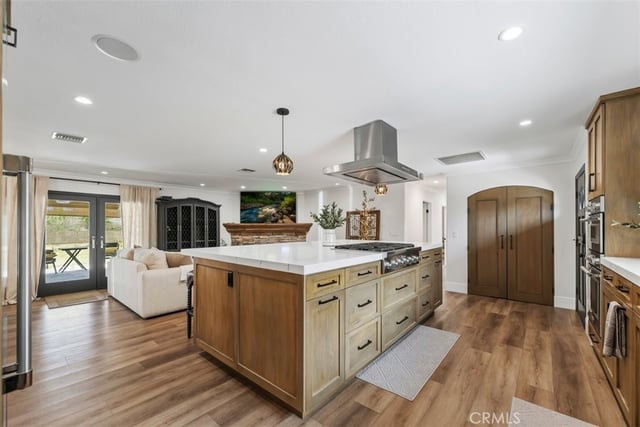 554 Calle Jazmin, Thousand Oaks, CA 91360 — photo 15 of 51