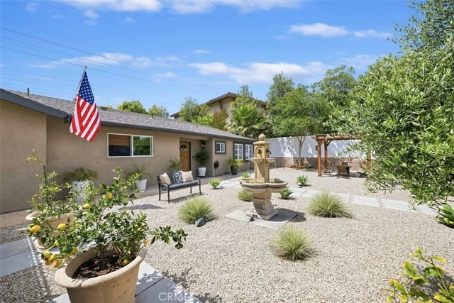 554 Calle Jazmin, Thousand Oaks, CA 91360 — photo 8 of 51