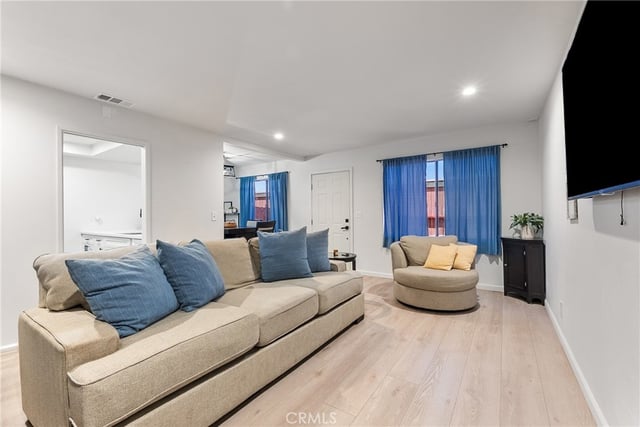159 S Wilmington F, Compton, CA 90220 — photo 4 of 15